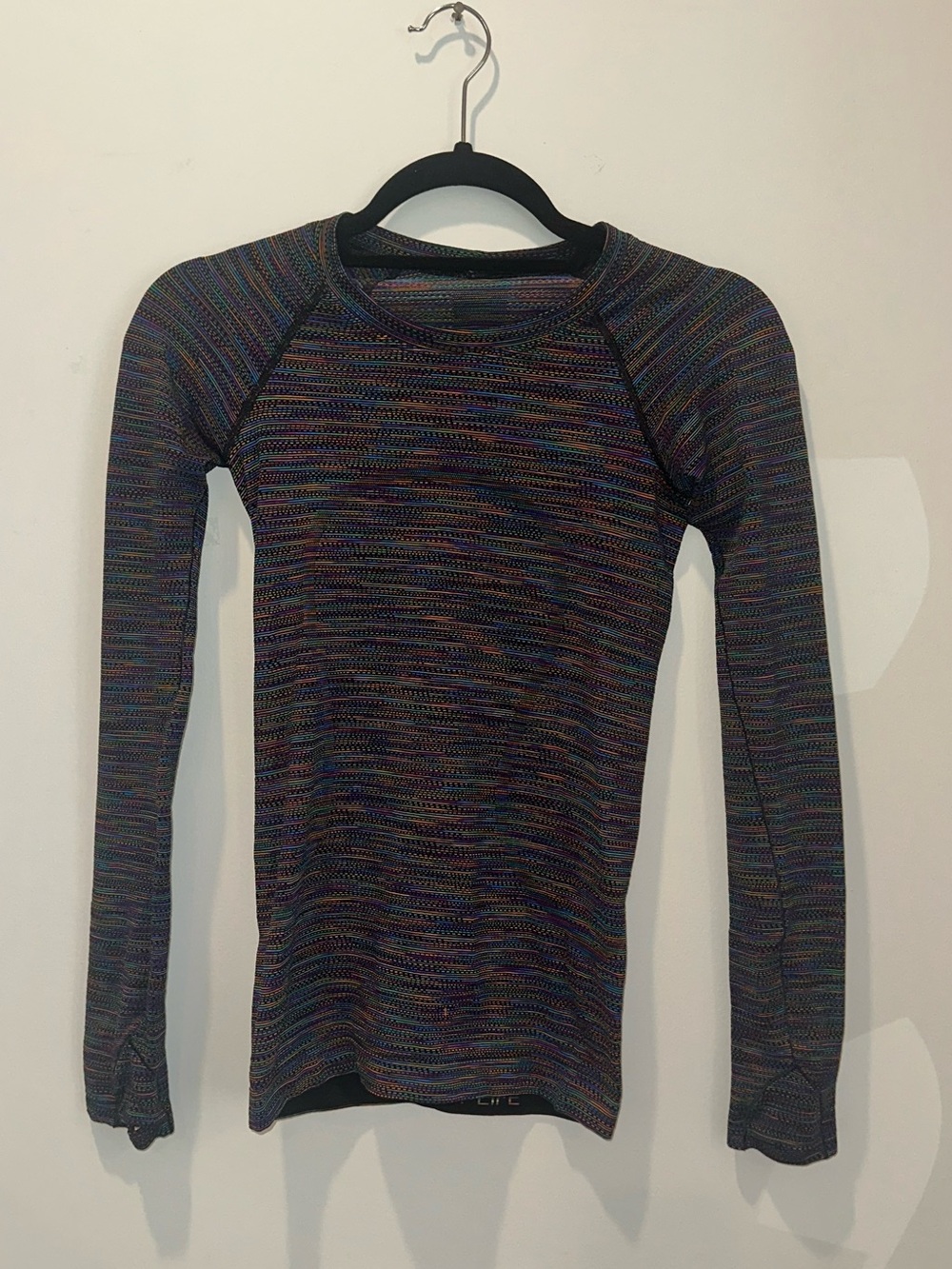 Lululemon Swiftly Tech Long-Sleeve Multicolor Size 2